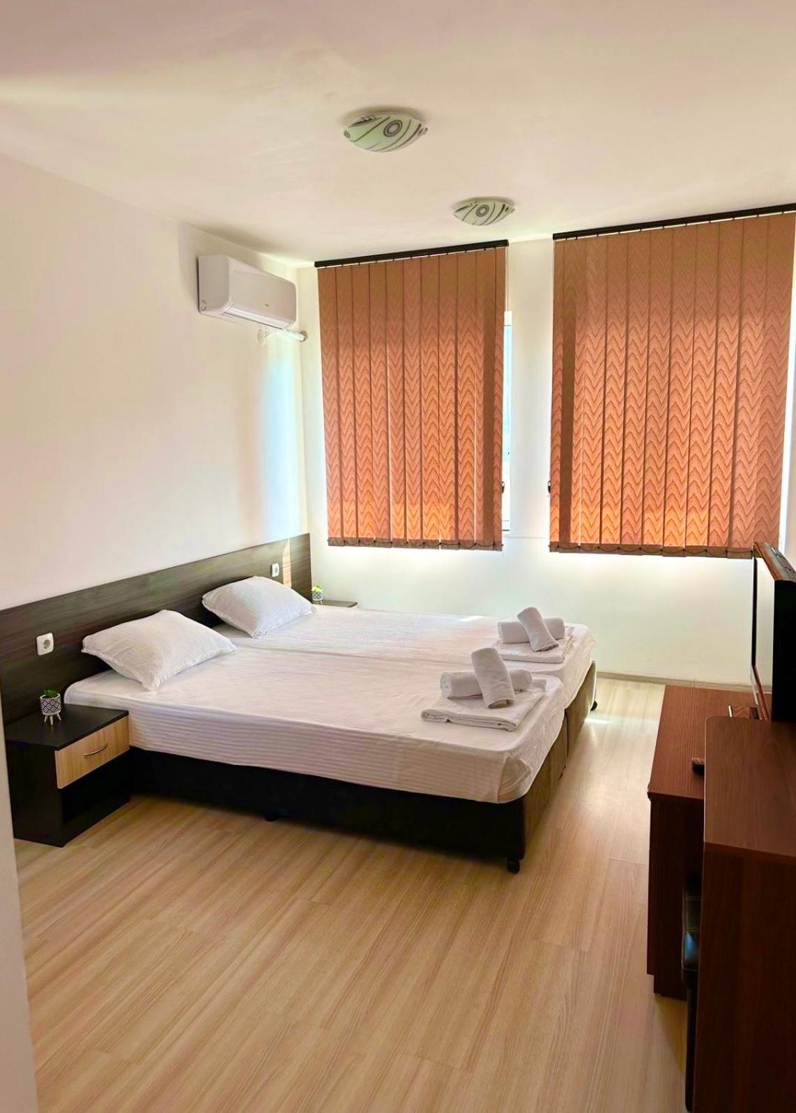 קירקובו Guest Rooms Lina מראה חיצוני תמונה